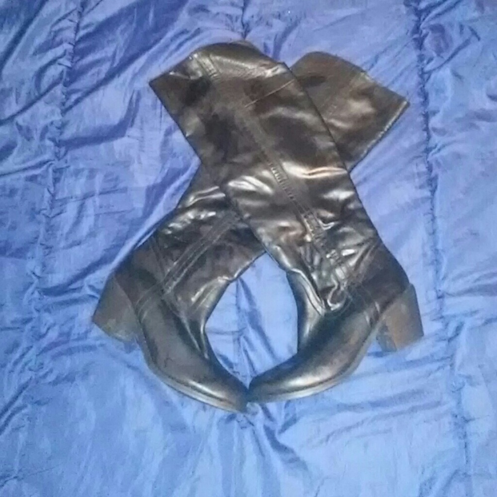 Cowboy hi knee